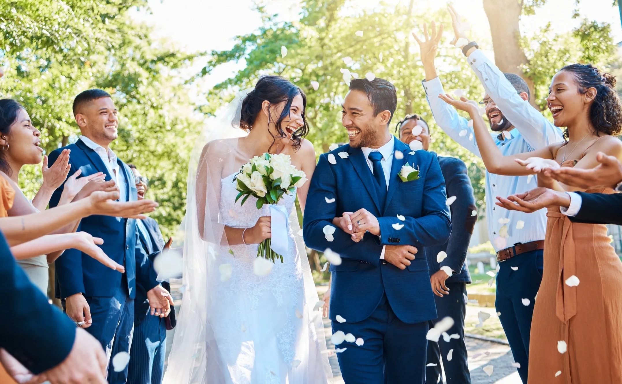 Weddings, proposals and elopements at Kootenay Hot Springs